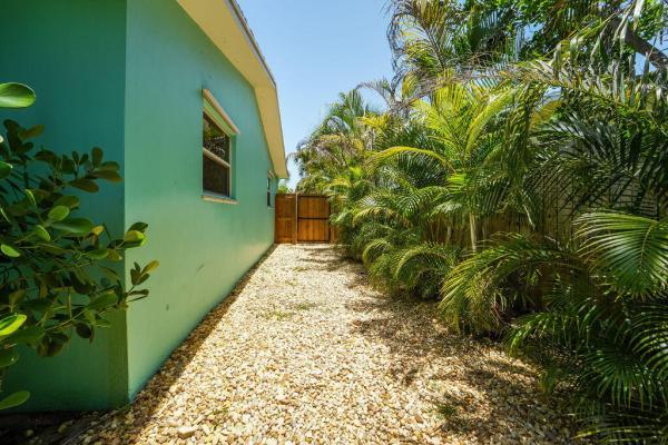 18966 SE Southgate Dr, Jupiter, Florida 33469, image 1