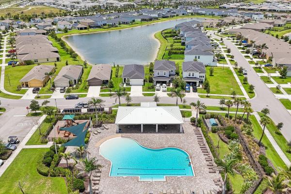 Crosstown Commons, 10979 SW Vasari Way, Port St. Lucie, Florida 34987, image 3