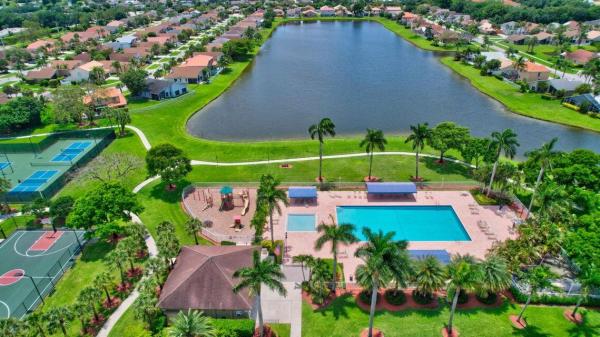 Boca Landings, 18970 Cloud Lake Cir, Boca Raton, Florida 33496, image 2