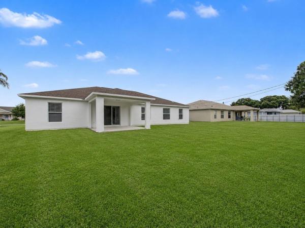 Swan Park, 719 SW Broadview St, Port St. Lucie, Florida 34983, image 1