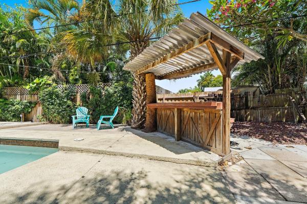 1429 Crest Dr, Lake Worth, Florida 33461, image 3