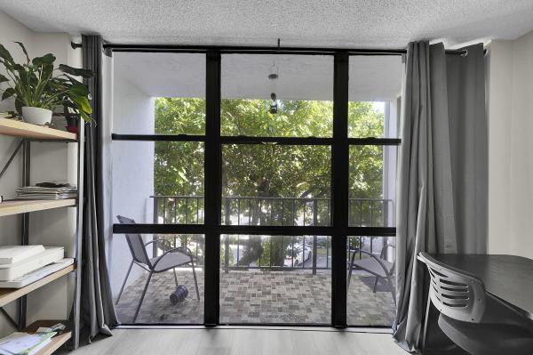 Oceanview Park, 1000 Parkview Dr #306, Hallandale Beach, Florida 33009, image 3