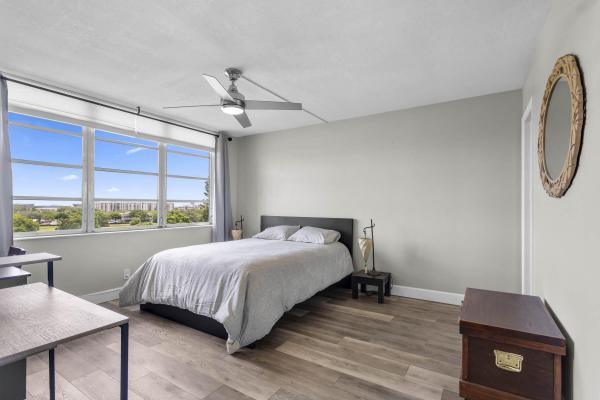 Rolling Hills Golf And Tennis Club, 3150 W Rolling Hills Cir #704, Davie, Florida 33328, image 2