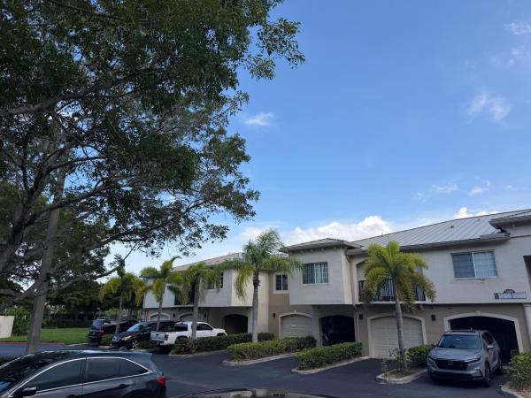 Grand View At Crestwood, 1500 S Crestwood Ct #1503, Royal Palm Beach, Florida 33411, image 2