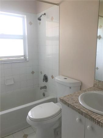 Pine Bay, 5449 NW 90th Ave, Sunrise, Florida 33351, image 2