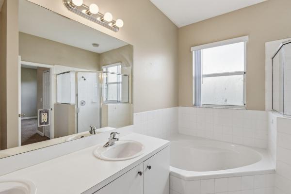 Floridian Bay Estates South, 1412 NE 40th Ave, Homestead, Florida 33033, image 2