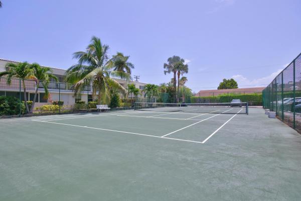 River Bend At River Shores, 3010 NE 16th Ave #502, Oakland Park, Florida 33334, image 2
