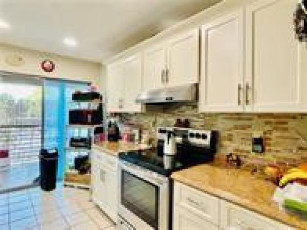Coral Gardens 2, 2800 Riverside Dr #203-1, Coral Springs, Florida 33065, image 3