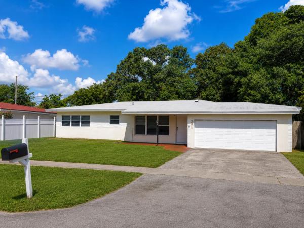 Melrose Park, 557 W Dayton Cir, Fort Lauderdale, Florida 33312, image 1