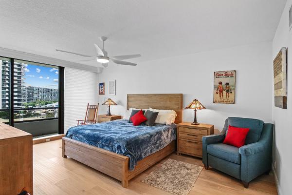 Lake Point Tower, 100 Lakeshore Dr #458, North Palm Beach, Florida 33408, image 3