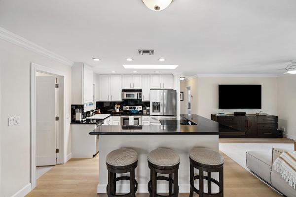 Royal Oaks Hills, 774 SW 7th St, Boca Raton, Florida 33486, image 1