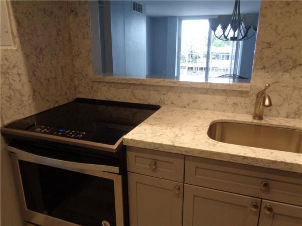 Cromwell East, 1777 SE 15th St #218, Fort Lauderdale, Florida 33316, image 2