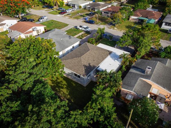 Hollywood Little Ranches, 2857 Adams St, Hollywood, Florida 33020, image 2