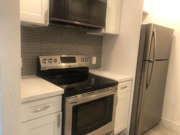 Kingsley At Century Village, 13455 SW 9th Ct #404J, Pembroke Pines, Florida 33027, image 2