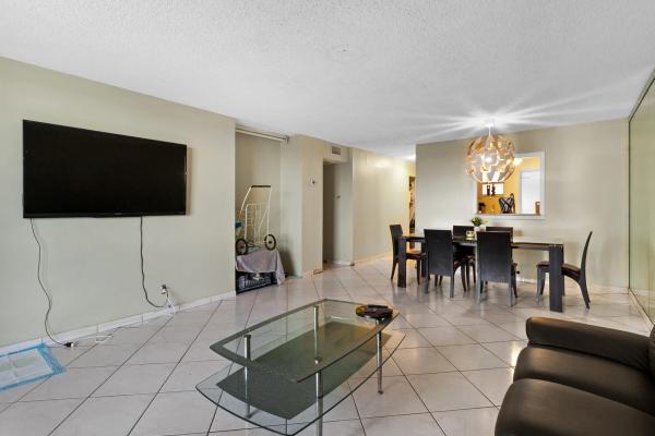 Polynesian Gardens, 408 NW 68th Ave #405, Plantation, Florida 33317, image 1