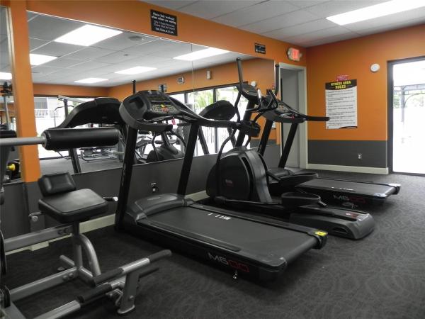 Hillcrest, 4650 Washington St #210, Hollywood, Florida 33021, image 2