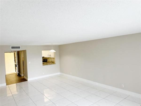 The Tennis Club Of Palm Beach, 2788 Tennis Club Dr #101, West Palm Beach, Florida 33417, image 3