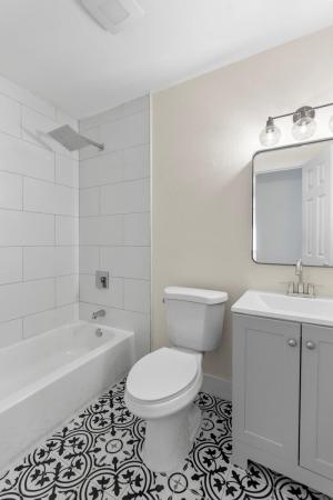 West Buena Vista, 865 SE 12th St #A, Hialeah, Florida 33010, image 2