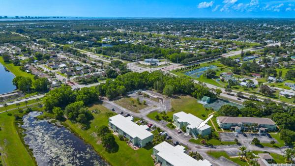 2127 SE Wild Meadow Cir, Port St. Lucie, Florida 34952, image 1