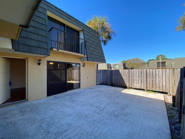 Village Of Sandalwood Lakes, 1603 16th Way, West Palm Beach, Florida 33407, image 3