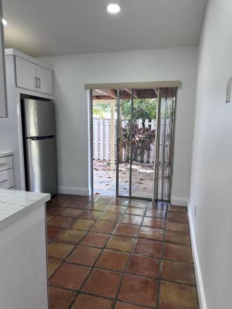 19823 NW 64th Pl, Hialeah, Florida 33015, image 3