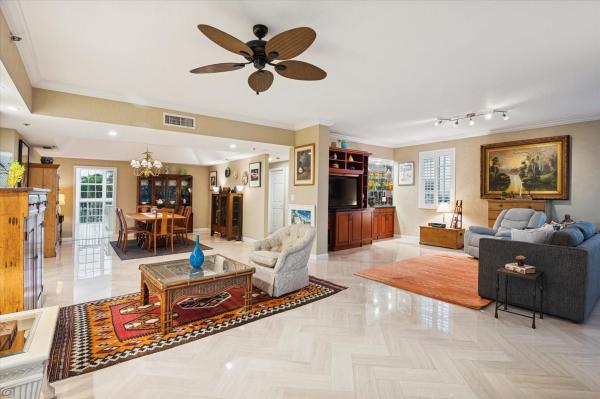 Vizcaya Towers At Palm-Aire, 4112 W Palm Aire Dr #124A, Pompano Beach, Florida 33069, image 2