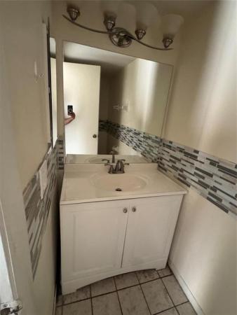 15690 SW 82nd Circle Ln #912, Unincorporated Dade County, Florida 33193, image 3