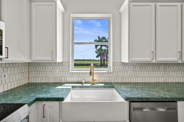 Southfields, 3950 Fieldview Way, Wellington, Florida 33414, image 2