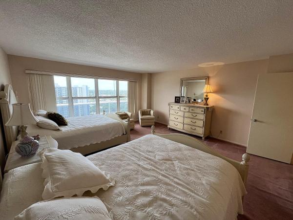 Playa Del Sol, 3500 Galt Ocean Dr #1510, Fort Lauderdale, Florida 33308, image 2