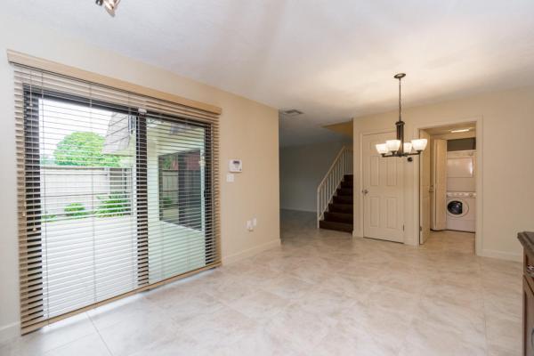 Sandalwood Estates, 818 8th Ct, Palm Beach Gardens, Florida 33410, image 3