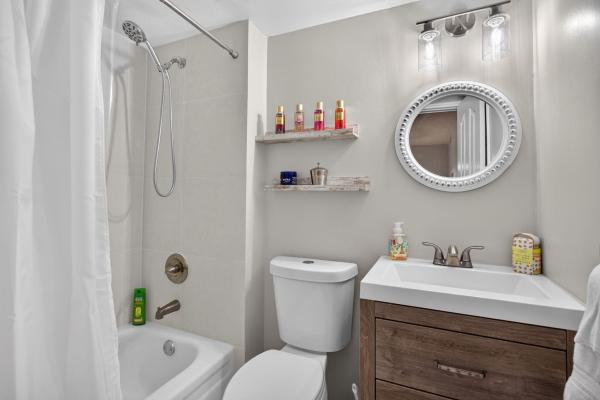 Royal Park, 118 Royal Park Dr #1F, Oakland Park, Florida 33309, image 1