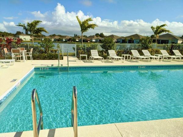 Avalon Crossing, 605 Lychee Ln, Fort Pierce, Florida 34981, image 1