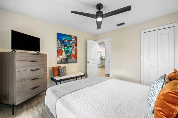 Lago Del Rey North, 732 Lago Rd, Delray Beach, Florida 33445, image 3