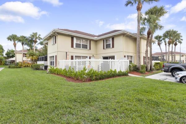 Stamford At Royal Palm Beach, 18 Amherst Ct #D, Royal Palm Beach, Florida 33411, image 1