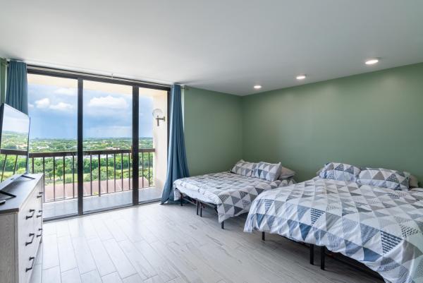 The Envoy, 2450 Presidential Way #1405, West Palm Beach, Florida 33401, image 2