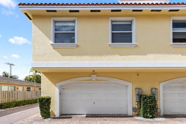 Lake Ridge, 1222 NE 18th Ave #1, Fort Lauderdale, Florida 33304, image 1