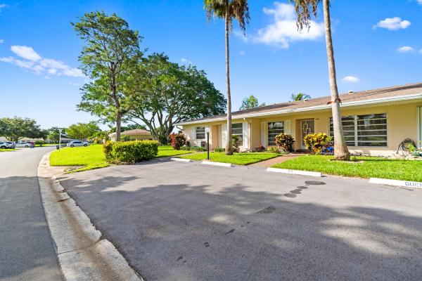 Boca Lakes, 8666 Bella Vista Dr #111, Boca Raton, Florida 33433, image 3