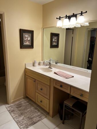 12870 Briarlake Dr #205, Palm Beach Gardens, Florida 33418, image 2