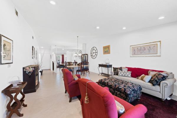 Eastgate At Whisper Walk, 8236 Summerbreeze Ln, Boca Raton, Florida 33496, image 2