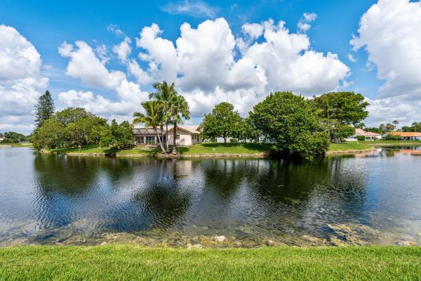 Waterford Isle At Woodmont, 8467 NW 78th Ct, Tamarac, Florida 33321, image 3