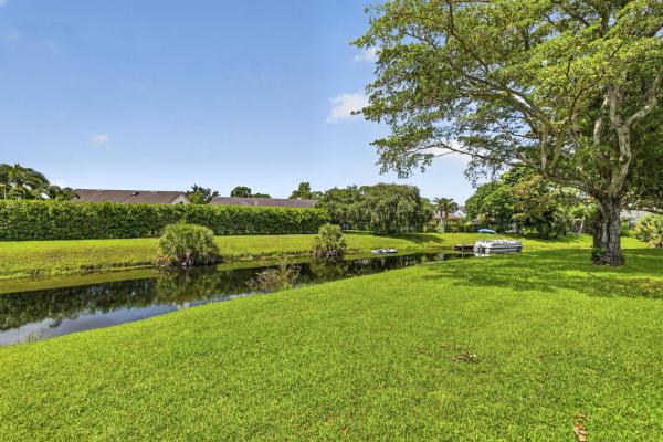 Hidden Landing, 12720 Spinnaker Ln, Wellington, Florida 33414, image 3