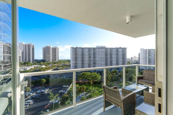 Coral Ridge Towers East, 3300 NE 36th St #920, Fort Lauderdale, Florida 33308, image 2