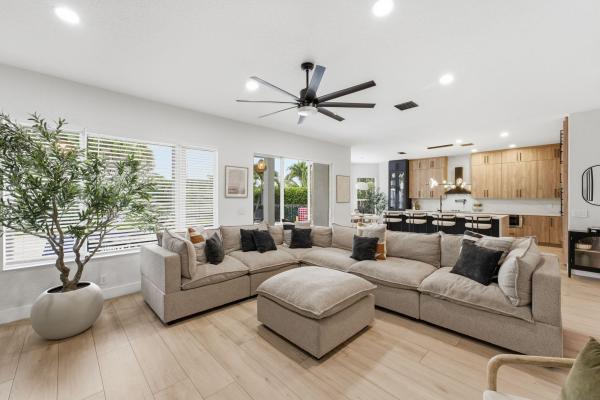Heron Cove At Heron Bay, 12339 NW 77th Mnr, Parkland, Florida 33076, image 3