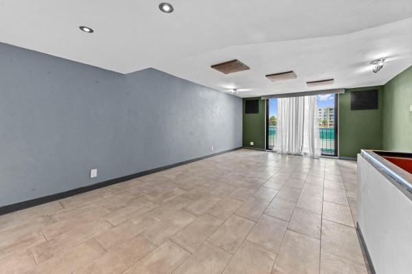 The Tennis Club Of Palm Beach, 2828 Tennis Club Dr #202, West Palm Beach, Florida 33417, image 2