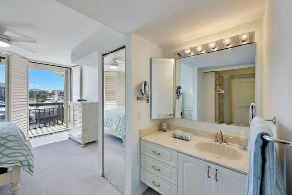 The Marina At The Bluffs, 2601 Marina Isle Way #303, Jupiter, Florida 33477, image 2