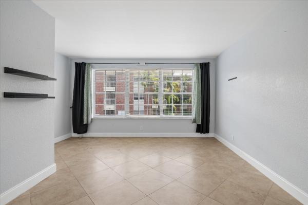 Village At Harbor Beach, 2420 SE 17th St #207c, Fort Lauderdale, Florida 33316, image 2