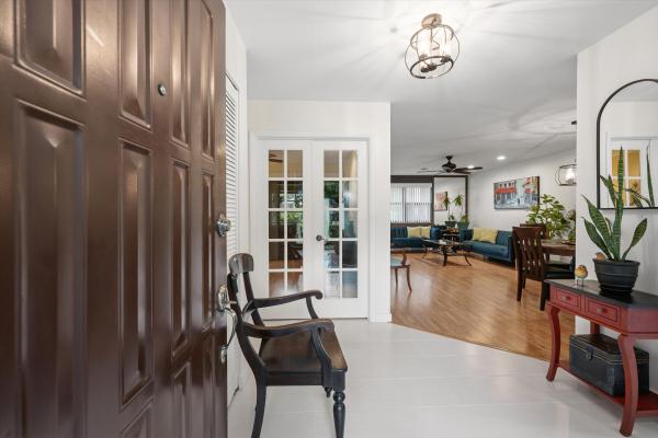Strathmore Gate West, 291 Amber Ct, Royal Palm Beach, Florida 33411, image 3