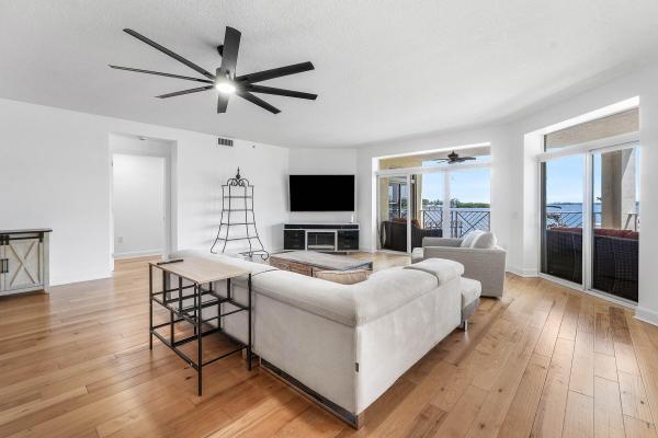 Olde Village Pointe, 309 E Ocean Ave #103, Lantana, Florida 33462, image 2