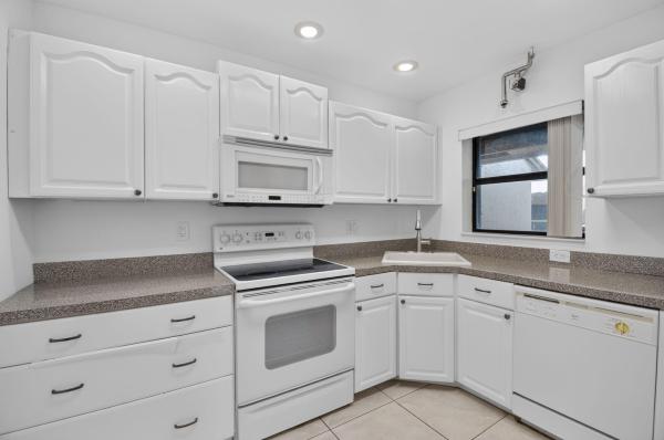 Boca Glades, 8617 Boca Glades Blvd W #F, Boca Raton, Florida 33434, image 1