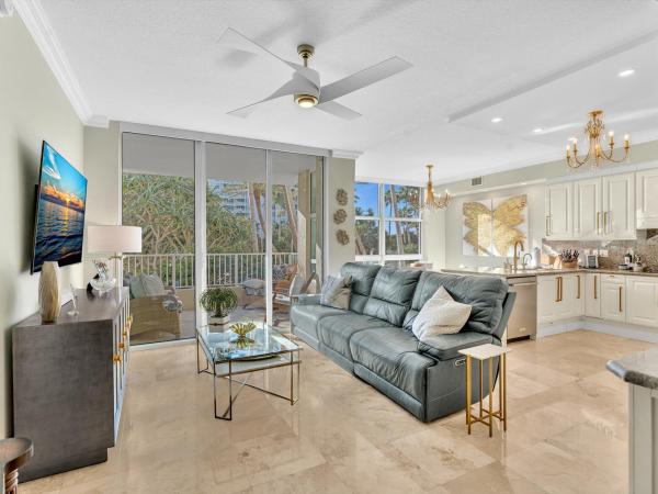 Toscana West Tower, 3720 S Ocean Blvd #207, Highland Beach, Florida 33487, image 2